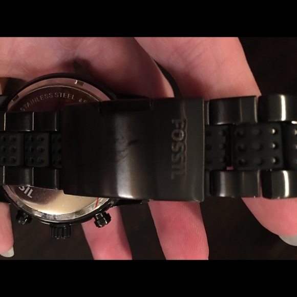 Men’s Fossil Watch . Great Condition . No damage - Picture 2 of 2